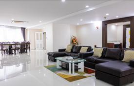 3 bed Condo in President Park Sukhumvit 24 Khlongtan Sub District for $579,000