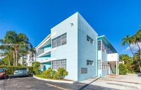 Condo – Pine Tree Drive, Miami Beach, Florida,  USA for $415,000