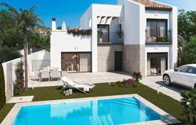 New villas with gardens in Ciudad Quesada, Alicante, Spain for 370,000 €