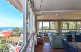 Terraced house – Arucas, Canary Islands, Spain for 2,800 € per week