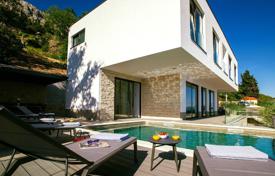 For sale, Omiš, luxury villa, swimming pool, sauna for 1,700,000 €
