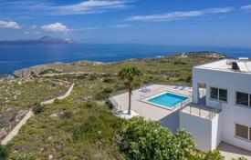 Two-storey villa with a swimming pool, a garage and panoramic sea views in Kokkino Chorio, Crete, Greece for 895,000 €