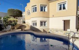 Villa – Villamartin, Alicante, Valencia,  Spain for 339,000 €