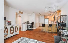 Apartment – Bay Street, Old Toronto, Toronto,  Ontario,   Canada for C$788,000