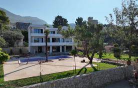 New three-storey villa with a swimming pool and a garden at 150 meters from the sea, Ratac, Montenegro for 1,900,000 €