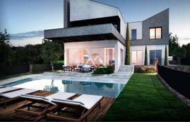 Urbanized plot with luxury villa project for 200,000 €