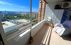 Flat with sea and park view, in a quiet area of Benidorm, Spain for 207,000 €