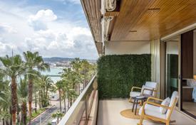 Apartment – Boulevard de la Croisette, Cannes, Côte d'Azur (French Riviera),  France for 1,890,000 €