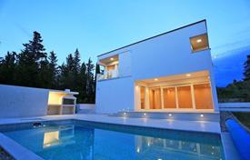 Modern family Villa on island Ugljan for 550,000 €
