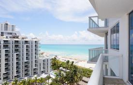 Bright apartment with ocean views in a residence on the first line of the beach, Miami Beach, Florida, USA for $999,000