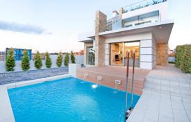 Bright two-level villa with a pool in Los Alcazares, Murcia, Spain for 470,000 €