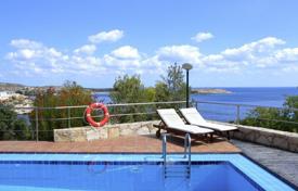 Two villas with pools and a garden by the sea in Loutraki, Peloponnese, Greece for 4,700,000 €