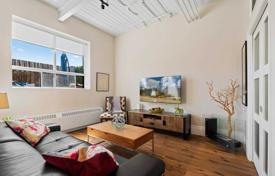 Apartment – Carlaw Avenue, Toronto, Ontario,  Canada for C$1,080,000