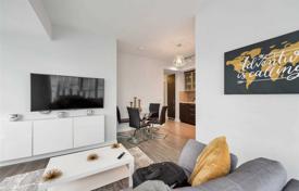 Apartment – York Street, Old Toronto, Toronto,  Ontario,   Canada for C$1,216,000