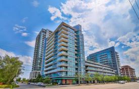 Apartment – The Queensway, Toronto, Ontario,  Canada for C$817,000