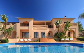 Villa with a swimming pool in a residence with a golf course, Alcantarilha, Portugal for 1,500,000 €