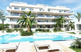 Modern apartments in a new residence, near the beach, Cabo Roig for 330,000 €