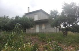 Three unfinished villas surrounded by olive groves near the beach in Kissamos, Crete, Greece for 180,000 €