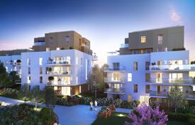 Apartment – Bourgogne-Franche-Comté, France for From 330,000 €