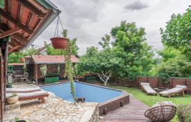 Luxury furnished house with a picturesque view, a swimming pool and a garden, Zagreb, Croatia for 410,000 €