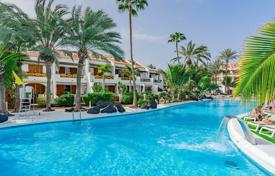 One-bedroom furnished apartment in Playa de las Americas, Tenerife, Spain for 449,000 €
