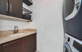 Townhome – Sunny Isles Beach, Florida, USA for $1,100,000