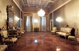 Classic eight-room apartment in Orvieto, Umbria, Italy for 750,000 €
