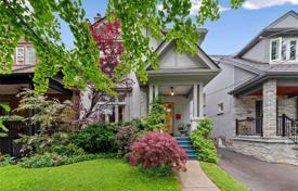 Townhome – Saint Clements Avenue, Old Toronto, Toronto,  Ontario,   Canada for C$1,839,000