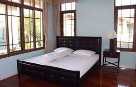 4 bed House in Baan Sansiri Sukhumvit 67 Phrakhanongnuea Sub District for $2,821,000