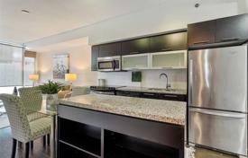 Apartment – Nelson Street, Toronto, Ontario,  Canada for C$945,000