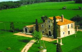 Ancient estate with a garden and panoramic views, Girona, Spain. Price on request