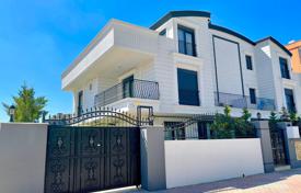 Modern Design Villa with Furniture in Antalya for 600,000 €