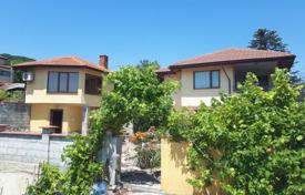 Two-storey house of 156 sq. m., swimming pool, garage, sauna, land of 578 sq. m., Balchik, Bulgaria for 225,000 €