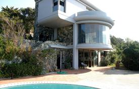 Three-storey villa right on the beach, Castiglioncello, Tuscany, Italy for 5,700 € per week