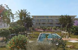 Two-bedroom bright apartment in a prestigious complex, Denia, Alicante, Spain for 290,000 €