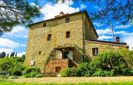 Ancient tower-house with a swimming pool and a beautiful view in Sinalunga, Tuscany, Italy for 495,000 €