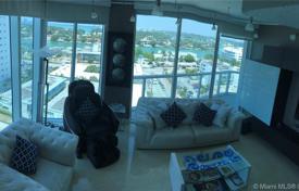 Furnished two-bedroom apartment on the first line of the ocean in Miami Beach, Florida, USA for $780,000