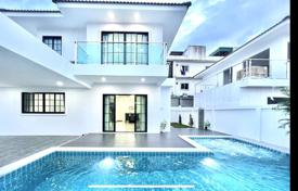 4 bedrooms Pool Villa. Soi Pornprapanimit 16 (Soi Siam Country Club) for $204,000