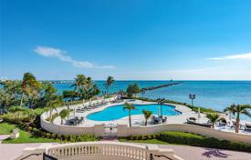 Seven-room apartment just a step away from the beach, Fisher Island, Florida, USA for 11,126,000 €