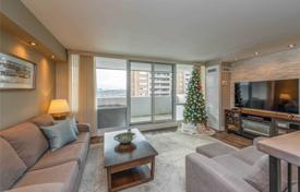 Apartment – Scarlett Road, Toronto, Ontario,  Canada for C$953,000