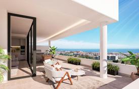 Duplex penthouse with a sunny terrace and panoramic views in a new residence, Estepona, Spain for 870,000 €