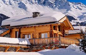 Exclusive chalet with pool, jacuzzi and Mont Blanc view, Verbier, Switzerland. Price on request