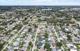 Townhome – Cutler Bay, Miami, Florida,  USA for $650,000