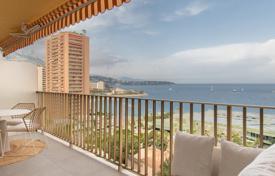Furnished rennovated apartment with panoramic sea views for 6,000 € per week