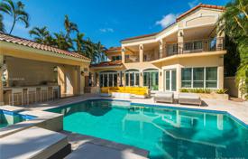 Luxury villa with a pool, a jacuzzi, seating area and a terrace, Miami Beach, USA for $6,799,000
