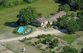 Equestrian Estate in Casole d'Elsa, Siena, Tuscany, Italy for 1,600,000 €