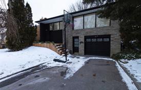 Townhome – North York, Toronto, Ontario,  Canada for C$1,899,000