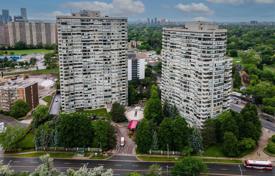 Apartment – Etobicoke, Toronto, Ontario,  Canada for C$1,300,000