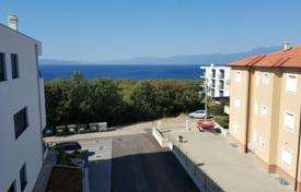 Comfortable new building with spacious apartments, at 200 meters from the sea for 220,000 €
