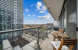 Apartment – The Queensway, Toronto, Ontario,  Canada for C$742,000